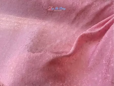 Alternative view of Vải Lụa HĐ Cúc Hồng 3.7m MNV-LHD37/34