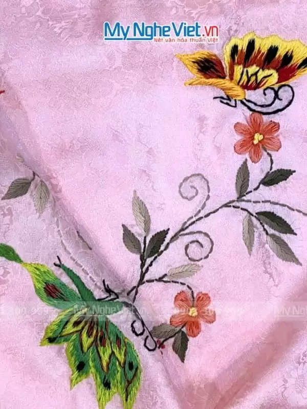 Vải lụa áo dài cúc hồng thêu tay 2.5m khổ 1.2m MNV-LNLTT-03
