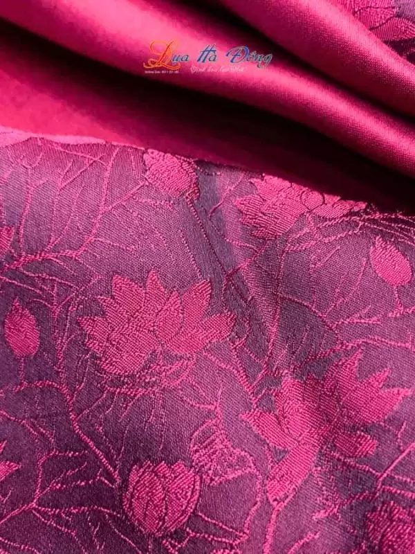 Alternative view of Vải áo Lụa HĐ Sen Dây tím hồng - phượng sen màu măng cụt 70% tơ tằm 3.7m LHD215-3.7/4