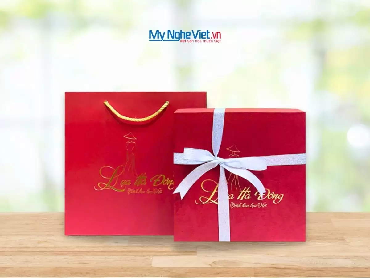 Khăn choàng cổ lụa Thêu Sen MNV-KLTA4080-7 - Quà tặng đối tác ý nghĩa - Ảnh 4