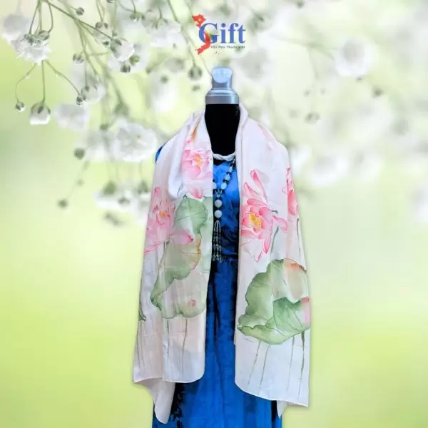 Khăn Lụa Vẽ Sen PT70180/8 – Quà Tặng Hoàn Hảo Cho Khách Hàng Phái Nữ - Ảnh 3