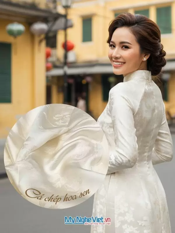 Vải lụa HĐ cá chép hoa sen 100% silk trắng ngọc trai 1m2 2m7 LNL27/1