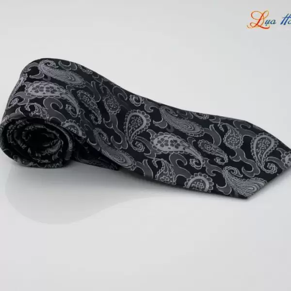 Cà vạt lụa tơ tằm họa tiết đuôi công đen