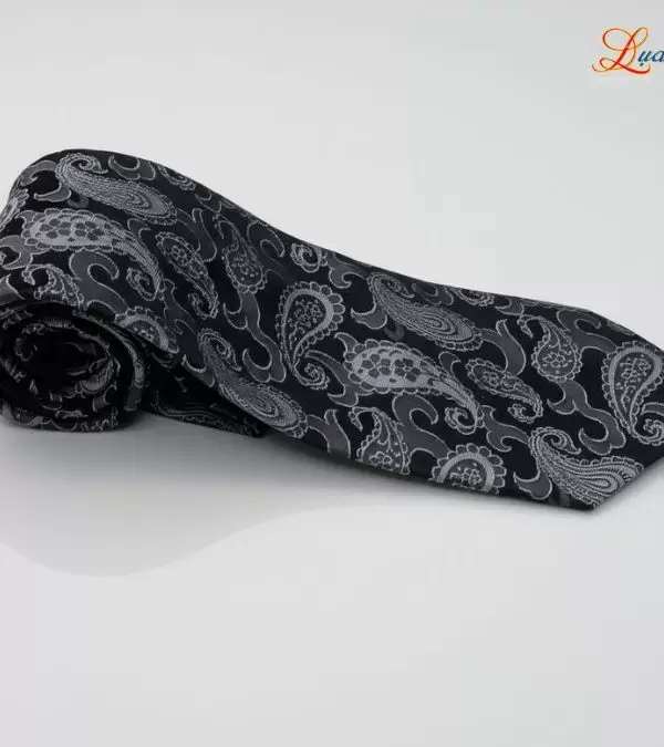 Cà vạt lụa tơ tằm họa tiết đuôi công đen