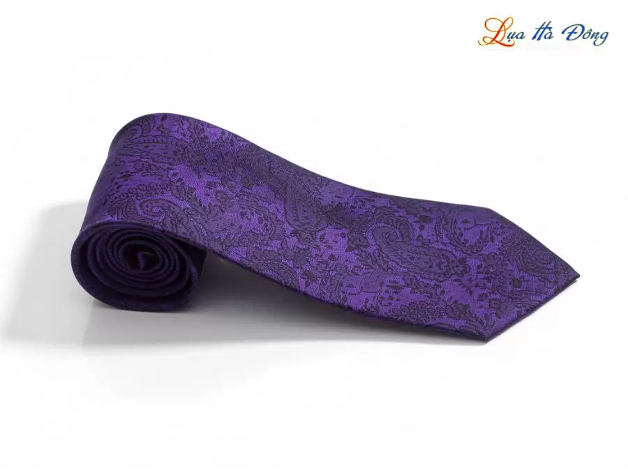 Cà vạt lụa tơ tằm họa tiết đuôi công tím đen