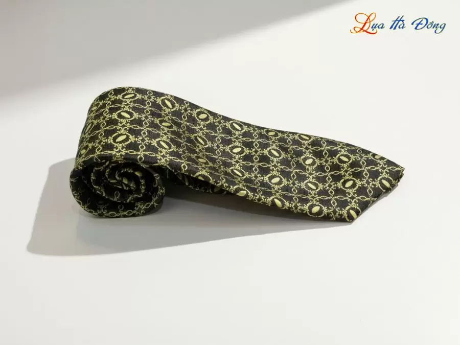 Cà vạt lụa tơ tằm họa tiết ô vuông vàng