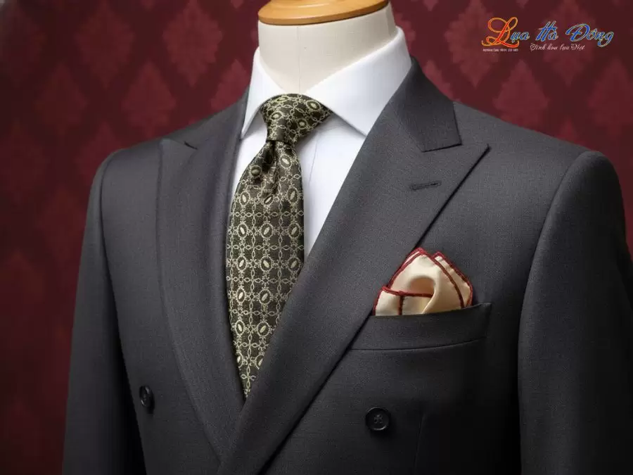 Cà vạt lụa tơ tằm họa tiết ô vuông vàng