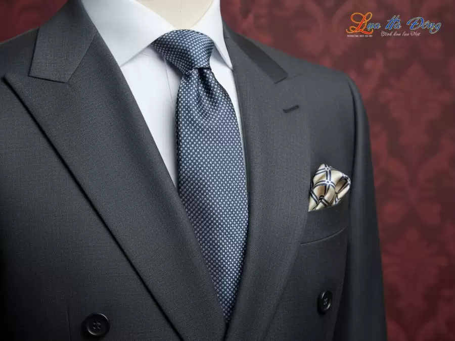 Cà vạt lụa tơ tằm họa tiết ô vuông xám