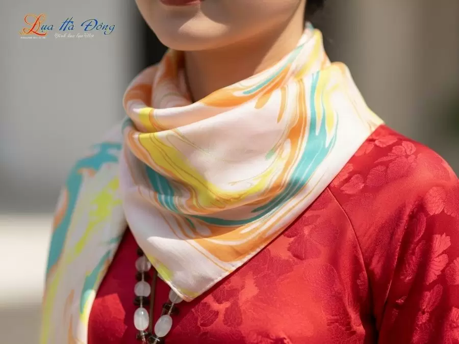 Khăn Lụa Tơ Tằm Thủy Ấn