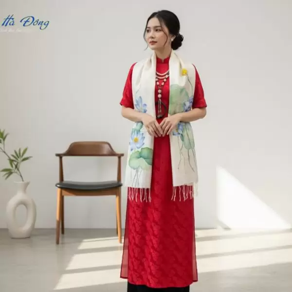 Khăn lụa tơ tằm vẽ tay hoa tua rua 100% silk