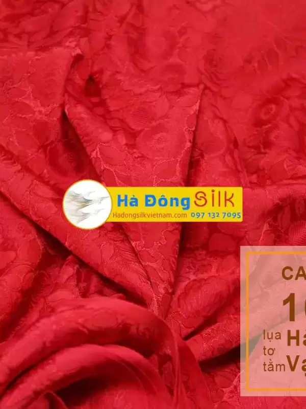 Bộ Áo Dài Lụa Hà Đông Dọc Se Hoa Hồng Đỏ Tươi MNV-LPT18