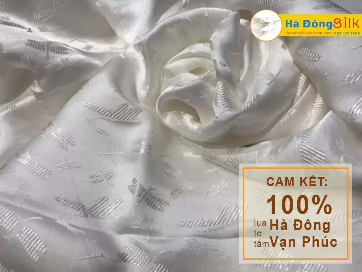 Bộ Áo Dài Lụa Hà Đông Chuồn Chuồn Trắng 70% tơ tằm MNV-LHD11
