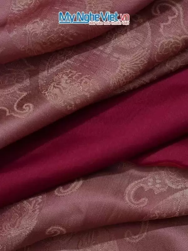 Bộ Áo Dài Lụa Hà Đông Họa Tiết Thọ Dơi Hồng Đất khổ 70% tơ tằm 1m2 x 2.7m MNV-LNL121/TD22