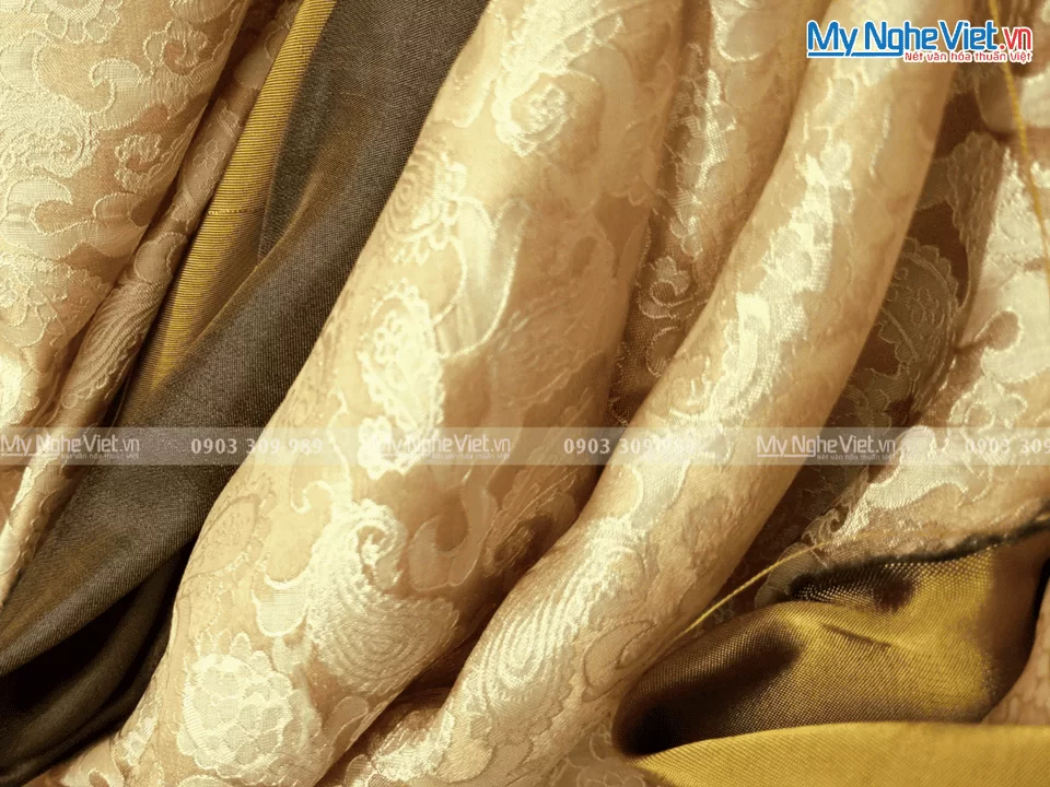 Vải Áo Dài Lụa Hà Đông Họa Tiết Đuôi Công 70% tơ tằm MNV-LNL122 - Ảnh 2