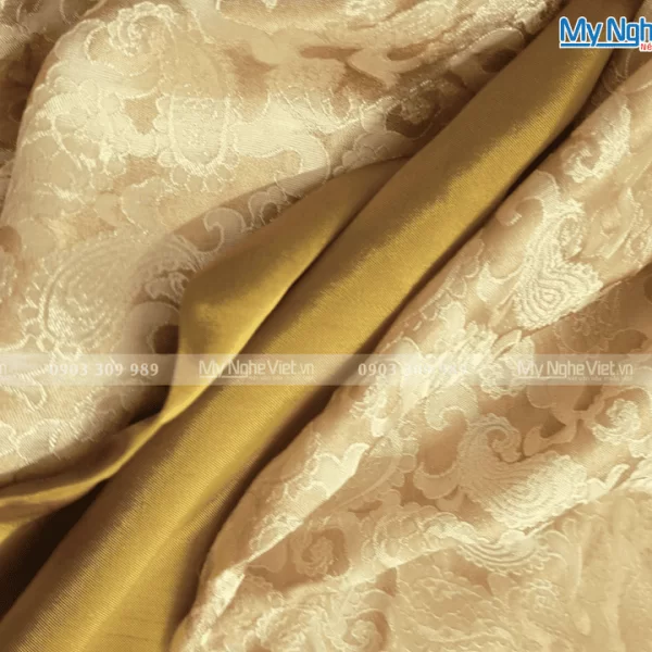 Vải Áo Dài Lụa Hà Đông Họa Tiết Đuôi Công 70% tơ tằm MNV-LNL122