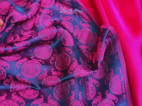 Alternative view of Vải Lụa Hà Đông Thọ Dơi Tròn Nhỏ Xanh Hồng 3.7m MNV-LHD37/12