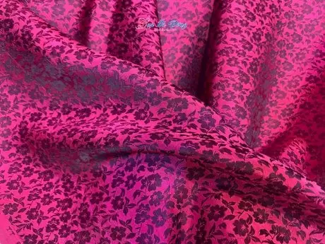 Alternative view of Mai Nhí Hồng 3.7m MNV-LHD222