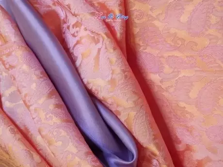 Alternative view of Vải Lụa Hà Đông Đuôi Công Cam Sen 3.7m MNV-LHD37