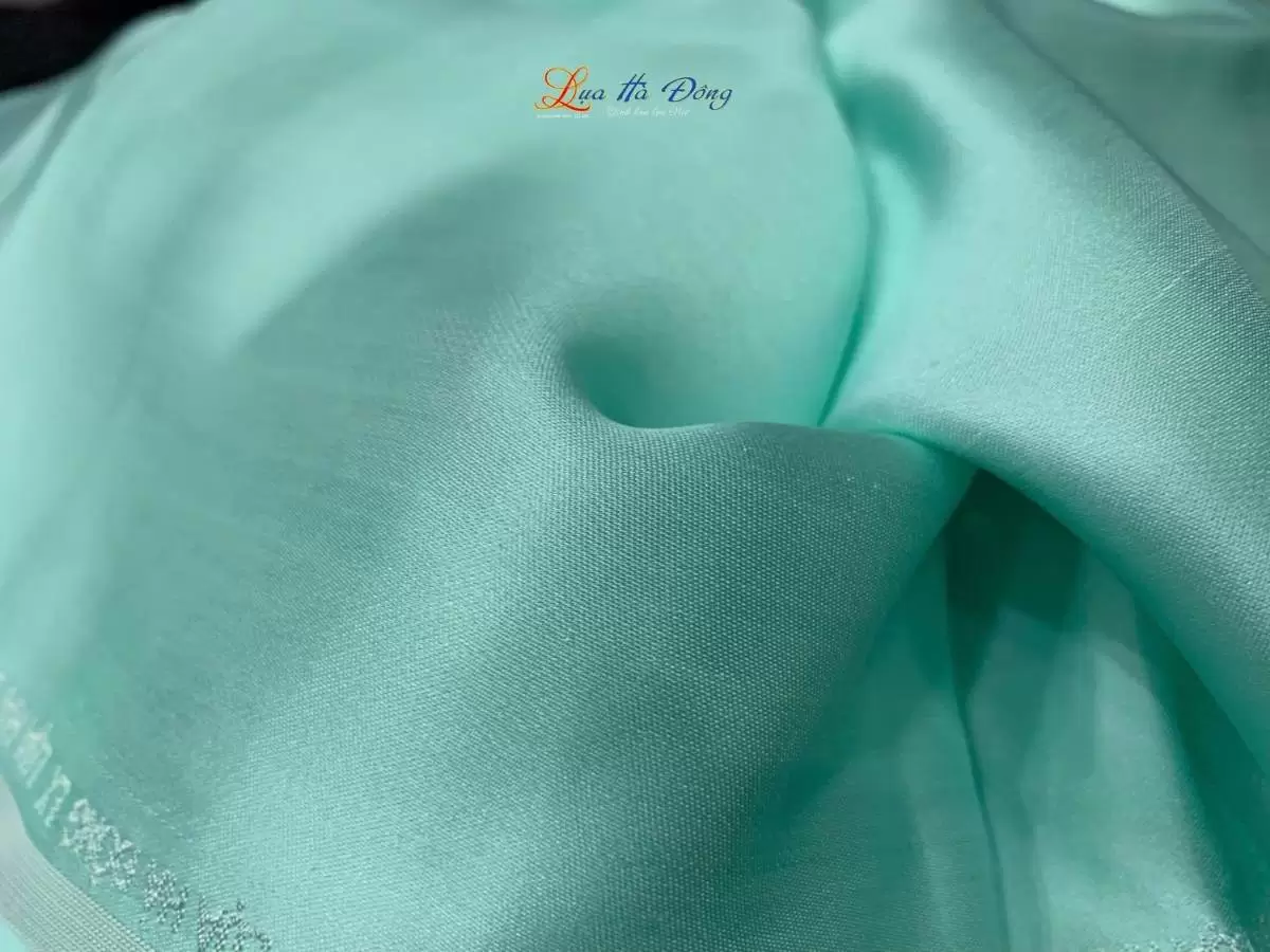 Vải lụa satin 2 da xanh- xanh dương 6m LPTST10