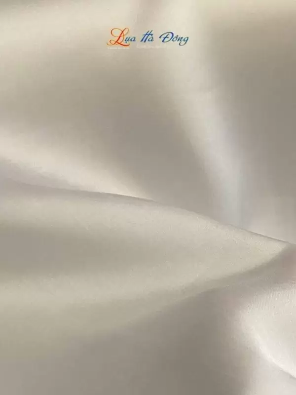 Vải lụa satin trơn màu trắng phấn 2.3m khổ 90