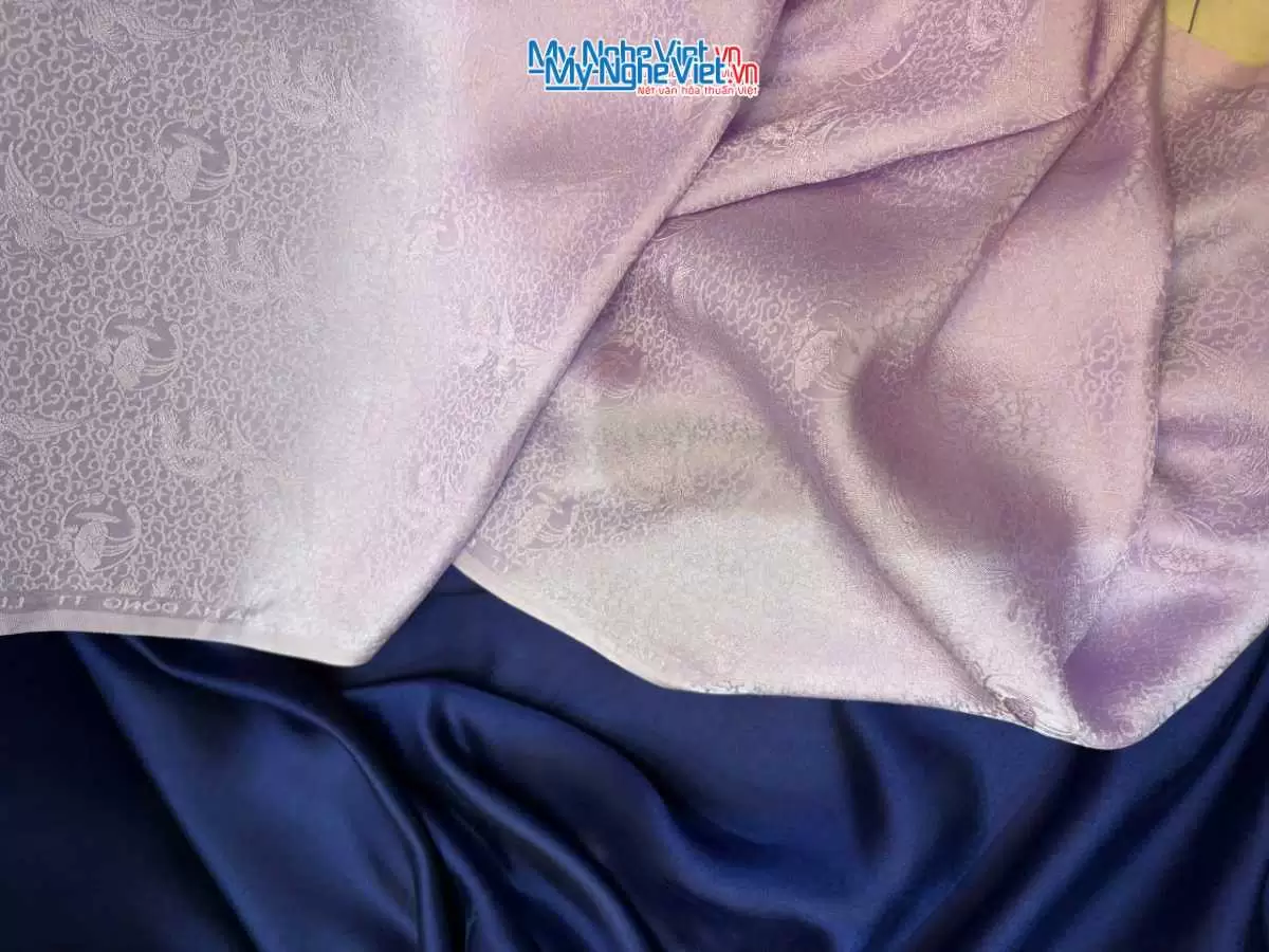 Vải Lụa Hà Đông Phượng Sen Tím Cà 3.7m MNV-LHD37/3 - Ảnh 2