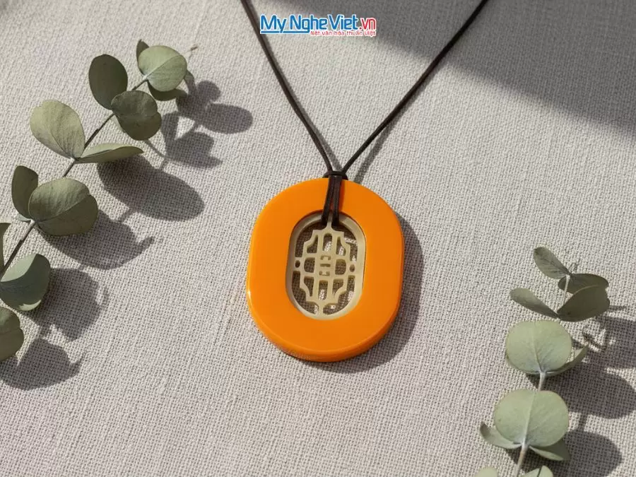 Quà tặng mặt dây sừng