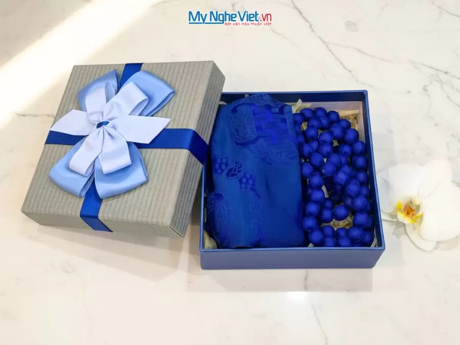 Bộ quà tặng băng đô lụa và vòng cổ lụa tơ tằm