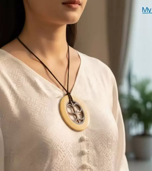 Quà tặng mặt dây sơn