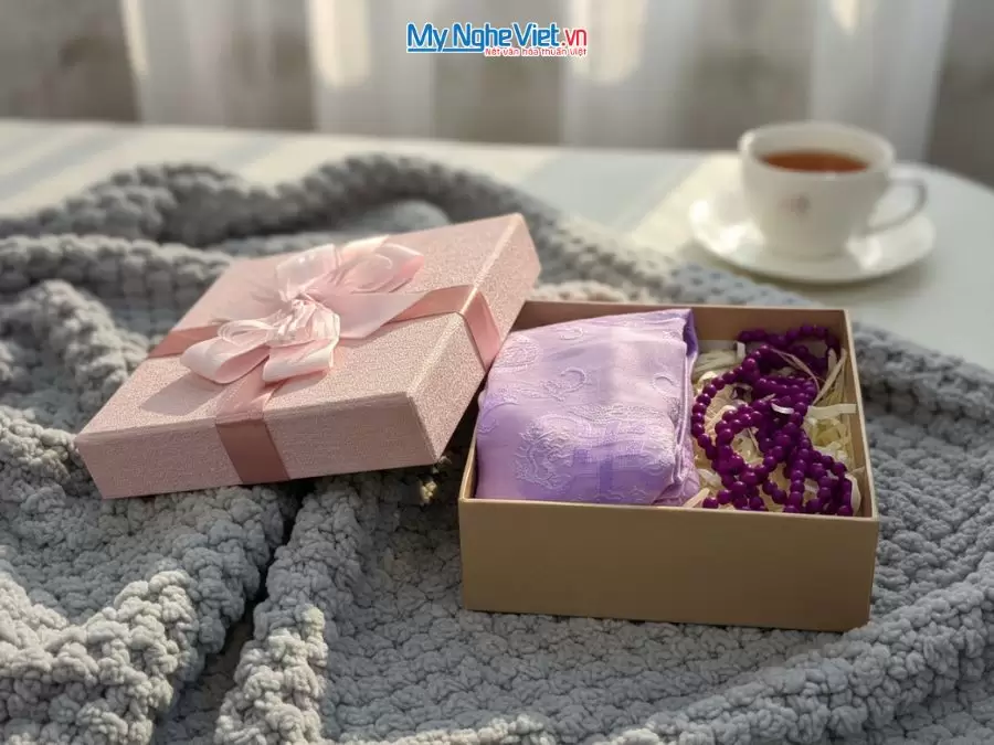 Bộ quà tặng băng đô lụa và vòng cổ lụa tơ tằm