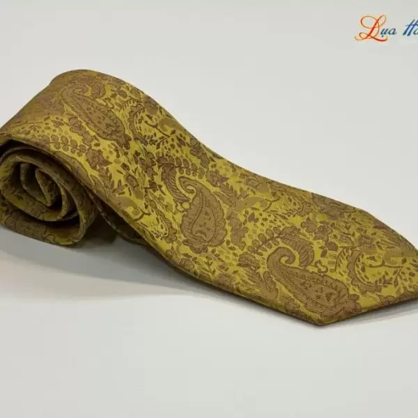 Cà vạt lụa tơ tằm họa tiết đuôi công vàng