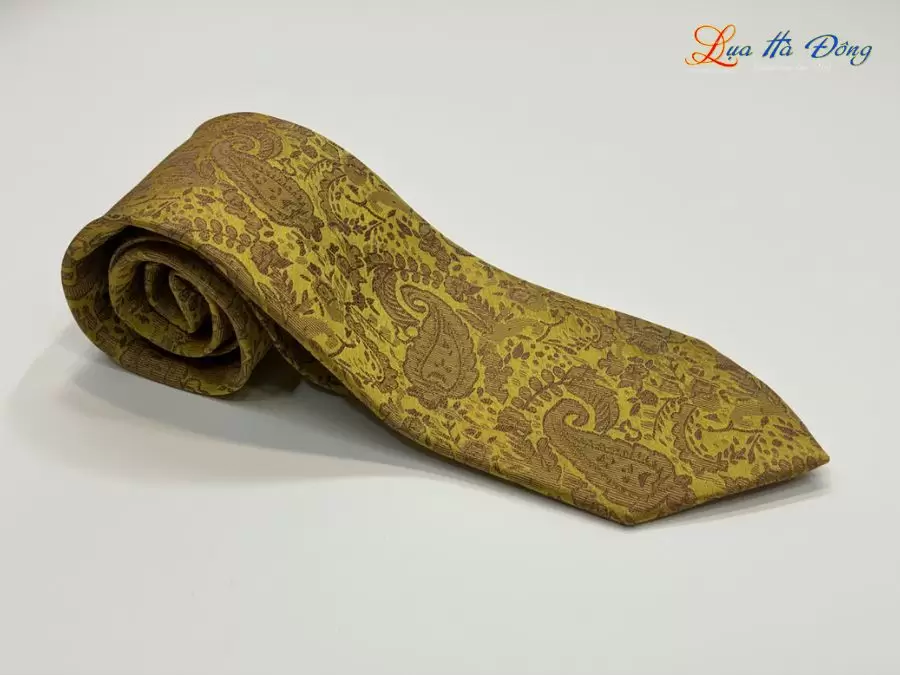 Cà vạt lụa tơ tằm họa tiết đuôi công vàng