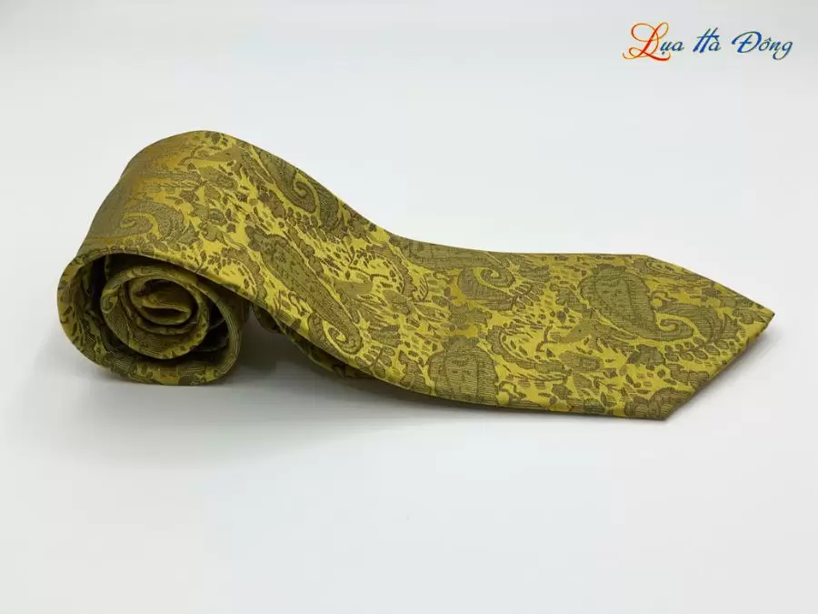 Cà vạt lụa tơ tằm họa tiết đuôi công vàng