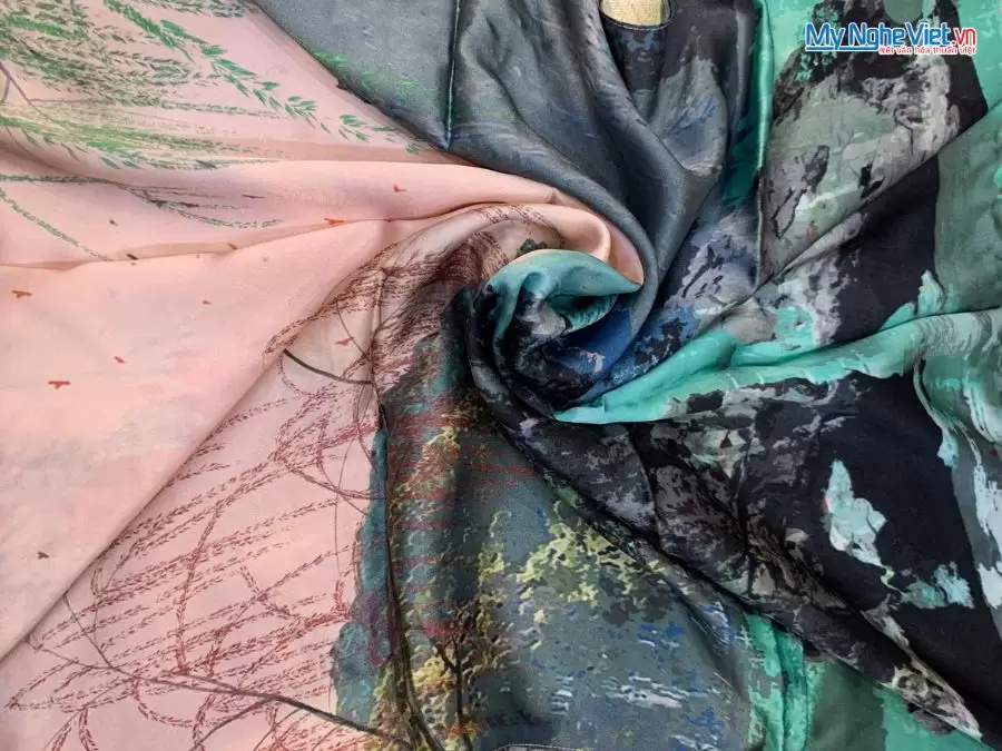 Khăn Lụa Tơ Tằm 100% Silk In Họa Tiết Nghệ Thuật