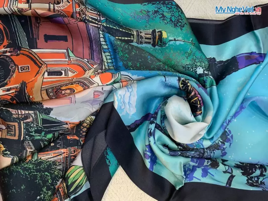 Khăn Lụa Tơ Tằm 100% Silk In Họa Tiết Nghệ Thuật