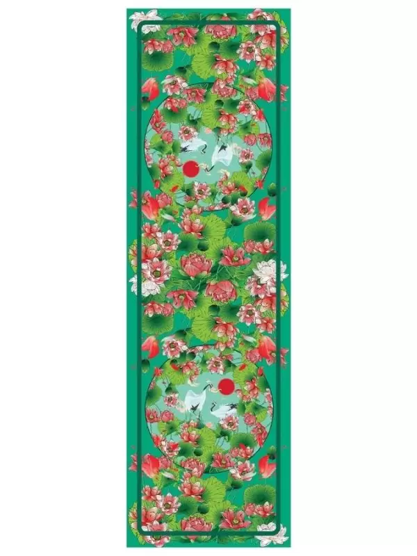 Khăn lụa tơ tằm in họa tiết nghệ thuật cao cấp