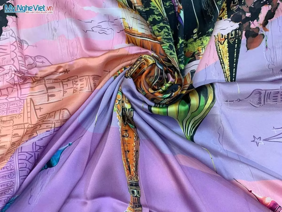 Khăn lụa tơ tằm in họa tiết nghệ thuật