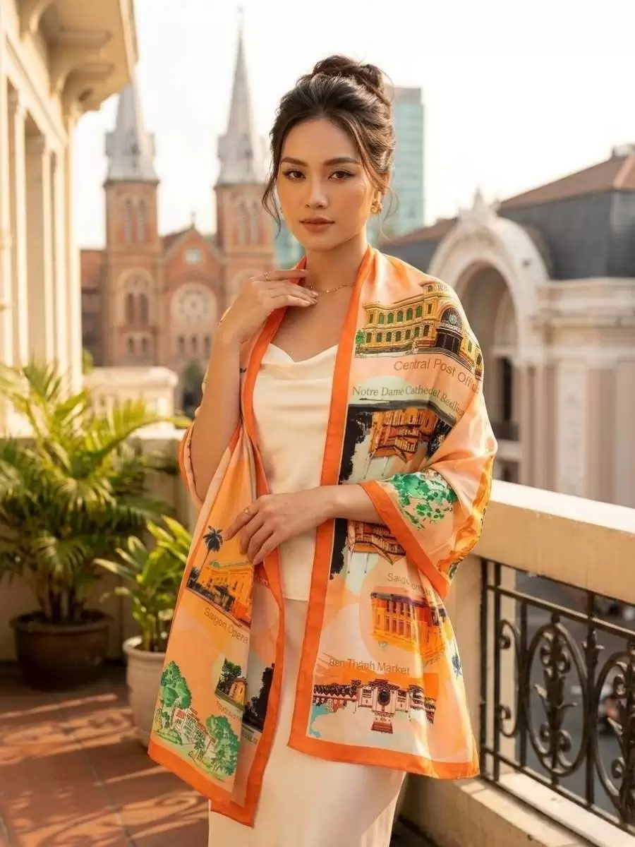 Khăn lụa tơ tằm in họa tiết nghệ thuật cao cấp