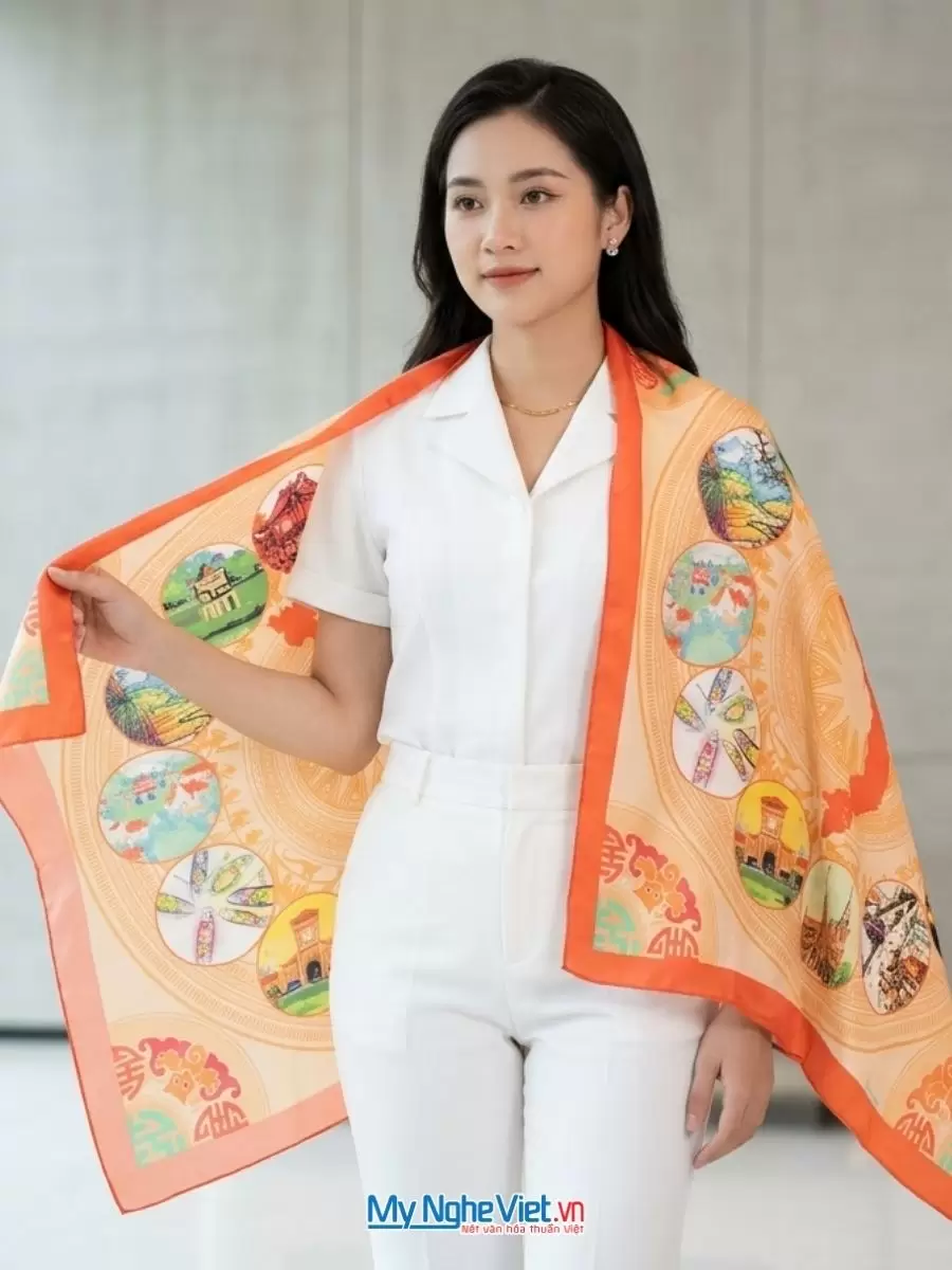 Khăn lụa tơ tằm in họa tiết nghệ thuật cao cấp