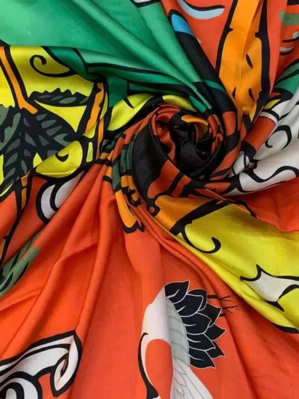 Khăn lụa tơ tằm in họa tiết nghệ thuật