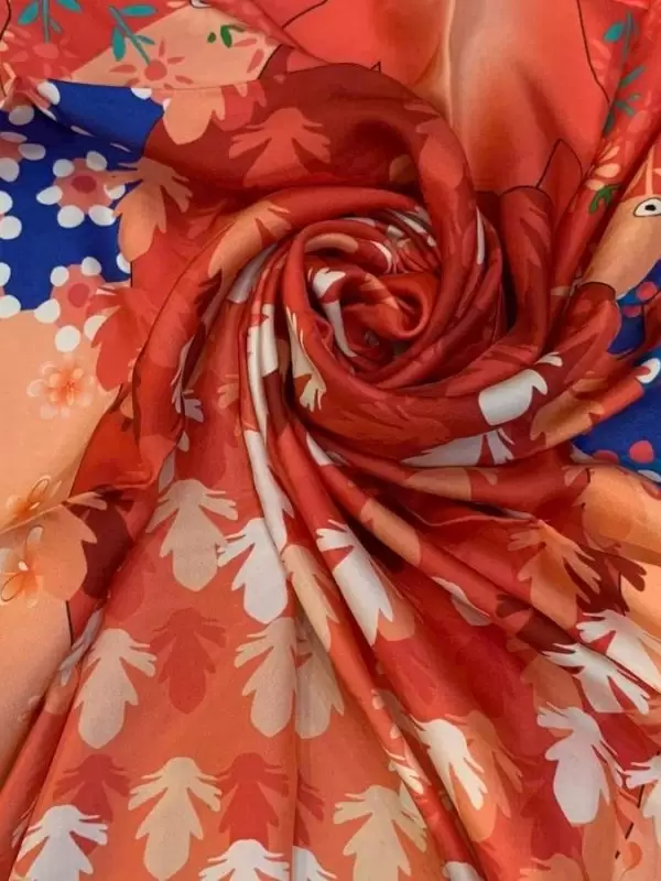 Khăn lụa tơ tằm in họa tiết nghệ thuật