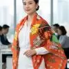 Khăn lụa tơ tằm in họa tiết nghệ thuật cao cấp