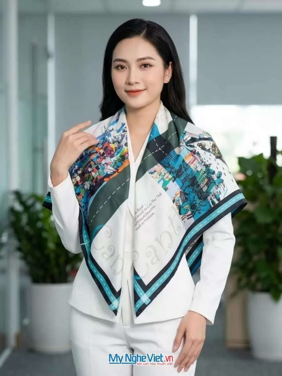 Khăn lụa tơ tằm in họa tiết nghệ thuật cao cấp