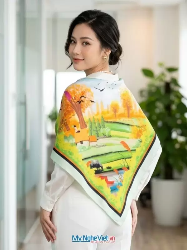Khăn lụa tơ tằm in họa tiết nghệ thuật cao cấp