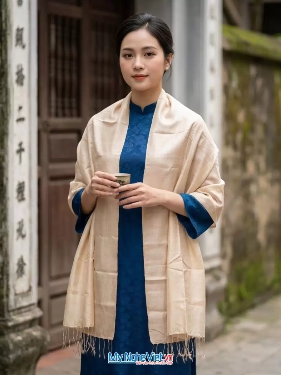 Khăn lụa tơ tằm 100% silk cao cấp màu be trơn