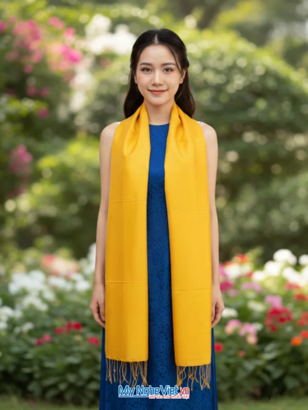 Khăn Lụa Tơ Tằm Trơn Màu Vàng 87x180cm MNV-KLNC87180/7