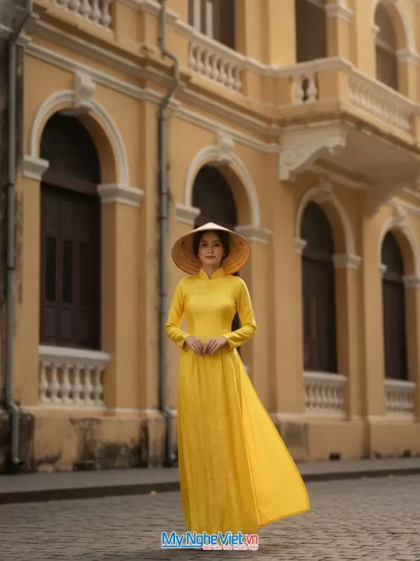 Áo dài lụa tơ tằm song hỷ vàng hoàng yến