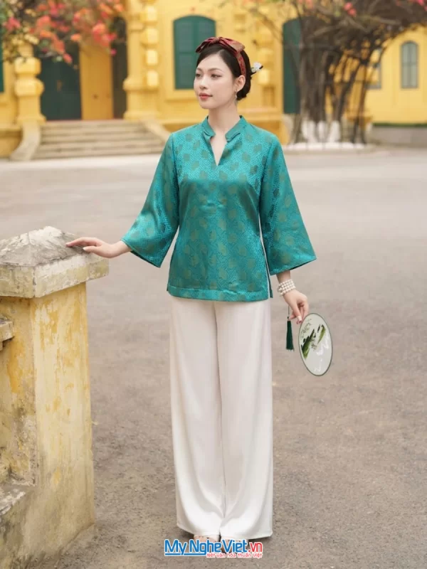 Áo lụa tơ tằm may sẵn họa tiết song thọ xanh