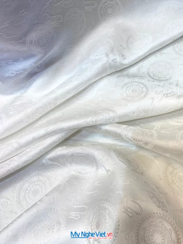 Đồ bộ lụa tơ tằm họa tiết trống đồng