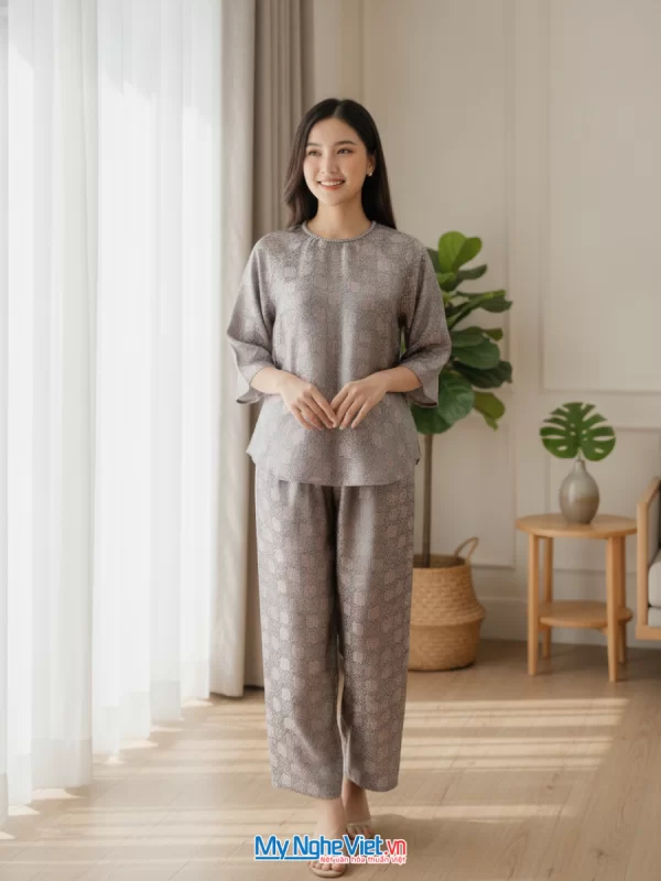 Đồ bộ lụa tơ tằm họa tiết song thọ