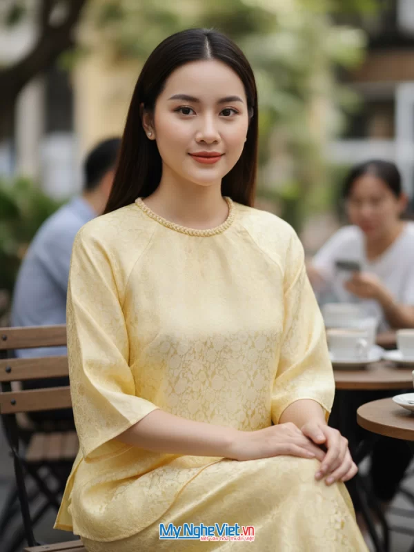 Đồ bộ lụa tơ tằm họa tiết hồng nhí